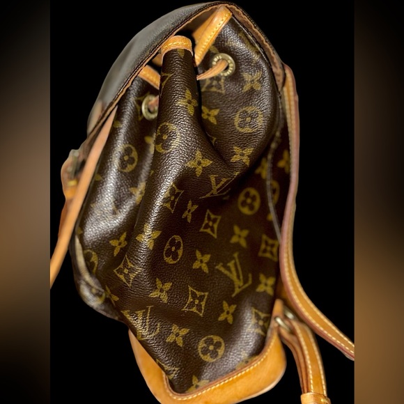 ❤️🔥BACKPACK❤️🔥Louis Vuitton Montsouris MM backpack - Picture 9 of 13